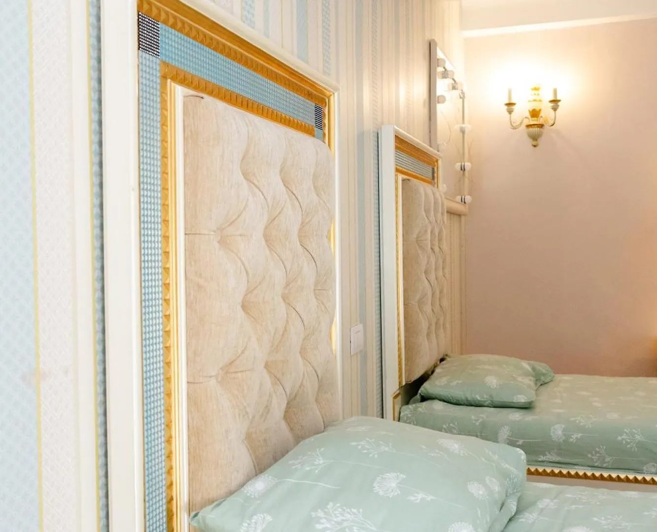 Appartamento 5 Camere Da Letto Milánó Apartman
